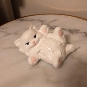 vintage ceramic Persian kitten